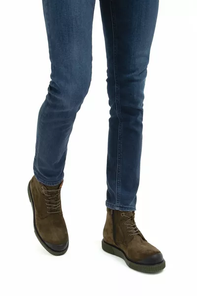 جلد طبيعي   أحذية Erk /