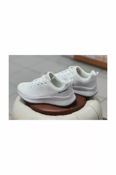 Collega le scarpe da fitness