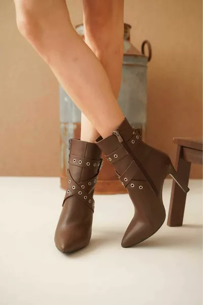 المرأة مرصع كعب تقوس البعوض اصبع القدم الأحذية