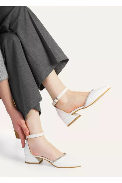 Белый камень Расщелина живота Файв Пон