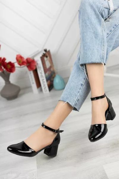 Zwarte lakleren hakken voor dames New Classic