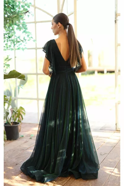 DESIGN-ABENDKLEID