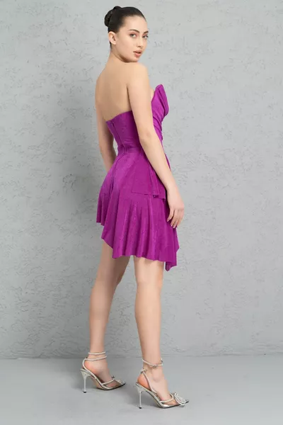 Мини рокля с боди отвътре магента