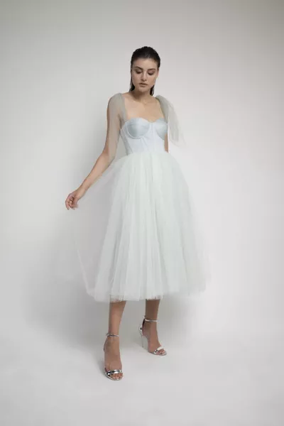 المياه الأخضر ميدي طول تول مساء اللباس