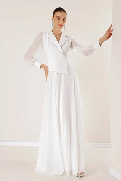 فتحة رقبة مزدوجة الصدر بأكمام مبطنة وتنورة شيفون فستان طويل