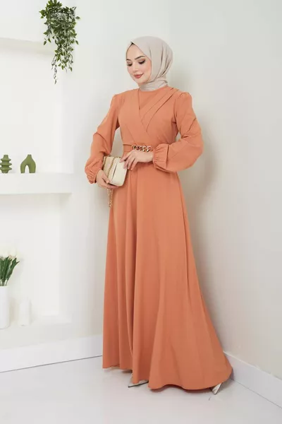 Hijab Kleid Lachs mit Kettengürtel
