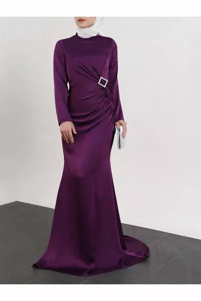 Cordon de serrage latéral Stone Taka Robe de soirée en satin détaillée