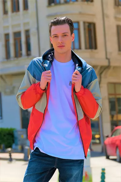 Impermeabile resistente al vento e all'acqua