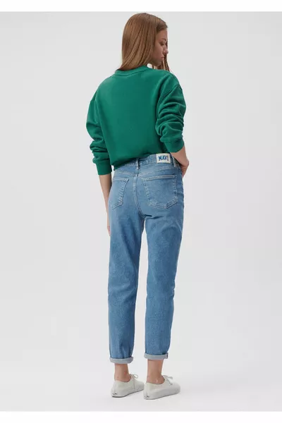 ستار كوليدج إنديجو سي جينز 