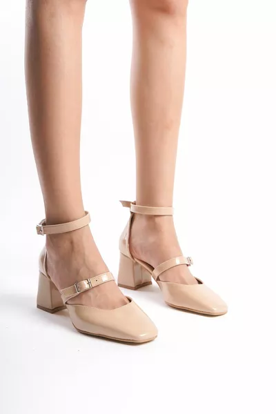 الجلد براءات الاختراع والجلود المرأة مزدوجة مشبك الكعب 