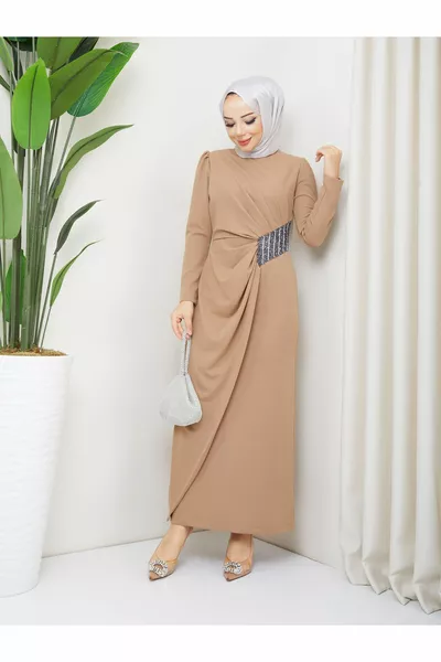 داليا حجر كريب مساء اللباس - بيج