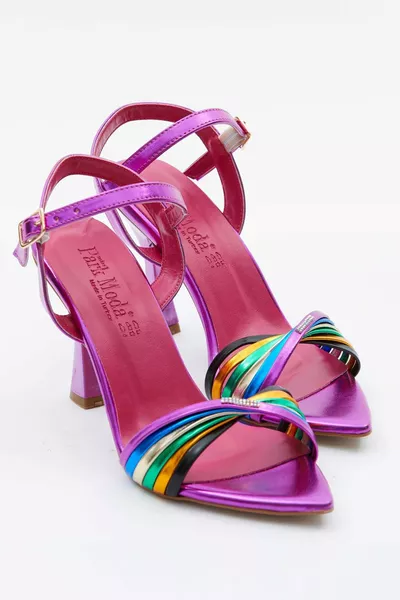 Women's Single Band Metallic Color Stripe Detailed Evening Shoes