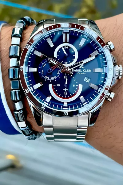 Функции Активный дизайн Многофункциональные водонепроницаемые часы ночного видения Мужские стальные часы