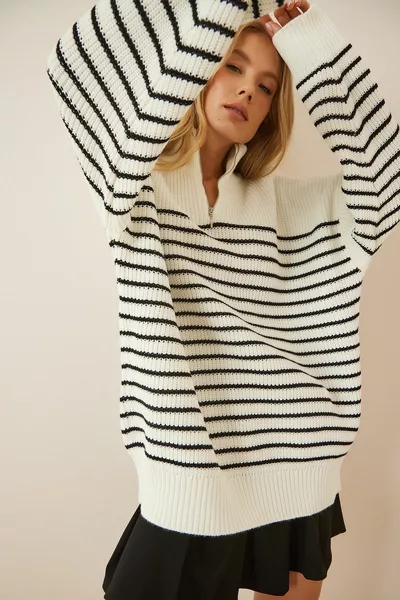 المرأة Ecru الأسود سستة الوقوف طوق مخطط سترة كبيرة الحجم 