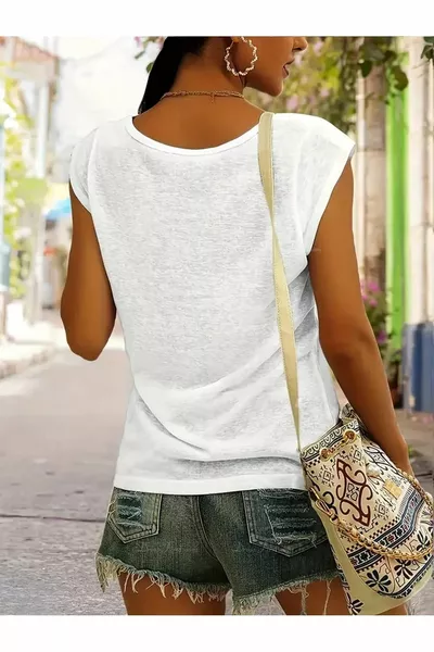 تي شيرت نسائي كبير الحجم رث برقبة على شكل V