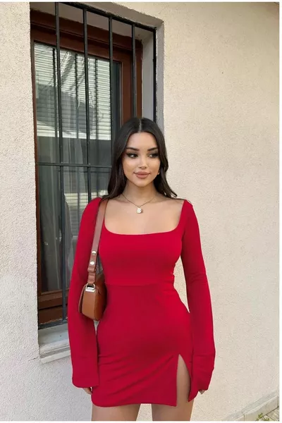 mini-robe à col carré à manches espagnoles pour femmes avec fente profonde