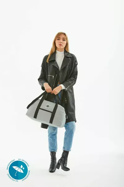 Сив  преден джоб Детайлна регулируема каишка Водоустойчива чанта за фитнес и спорт за пътуване B: E: 