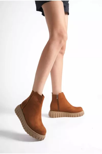 المرأة تان من جلد الغزال أحذية مطاطية بسحاب