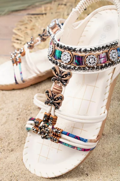 مارينا التشريحية غوجا أزياء الحجر عارضة المرأة الصنادل