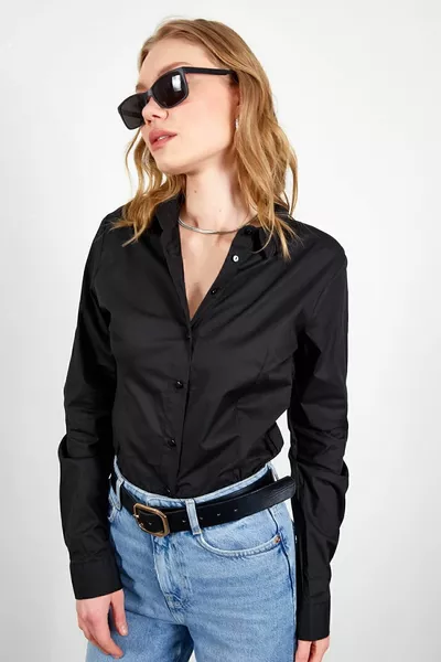Schwarzes Baumwollhemd für Frauen mit Lycra | 