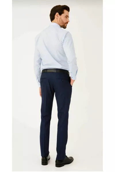 بنطال قماشي رجالي بقصة كلاسيكية