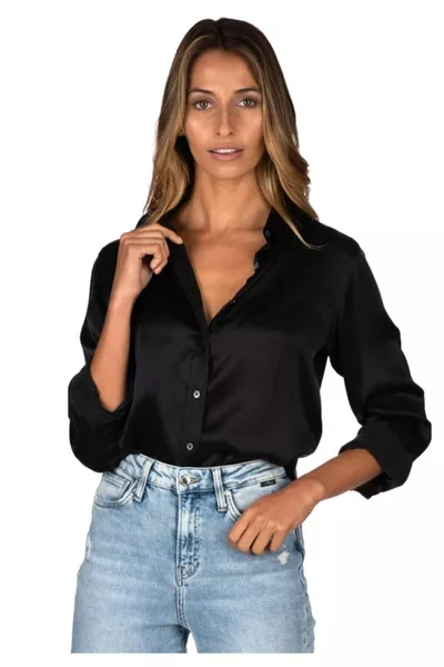 قميص نسائي أسود من الساتان