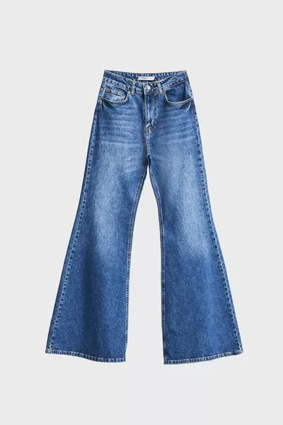 جينز نسائي باللون الأزرق الغامق -5، قَصّة واسعة، قماش مريح، طول داخلي  سم