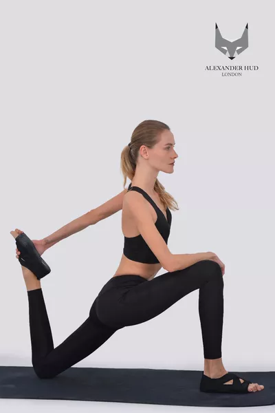 Women's Leggings Shaping Slimming Firming High-Waist Sports Daily Leggings with Side Pockets