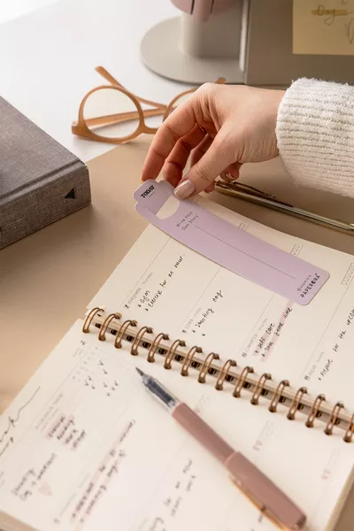  Спирален Ленен Блокнот за Безсрочно Планиране Тъмносин