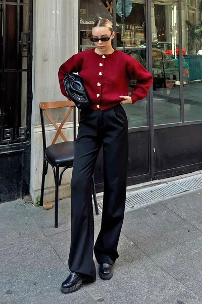 كارديغان نسائي صوفي عنابي بزر على شكل قلب من Heart Gold