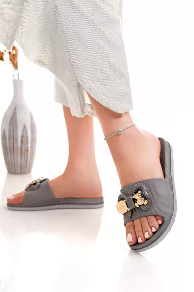 شبشب نسائي مقاوم للانزلاق ومضاد للماء أنيق للمنزل والبحر والشاطئ والصيف والاستخدام اليومي