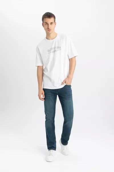 Sergio Regular Fit Normal Waist Straight Leg Jeans sp