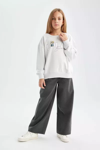 بنطال بحجم واسع للبنات