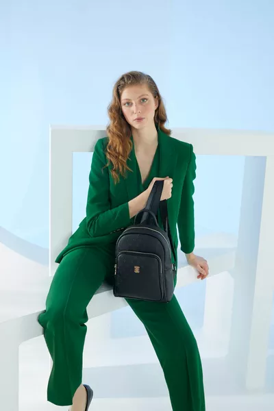 حقيبة ظهر نسائية سوداء Floater 