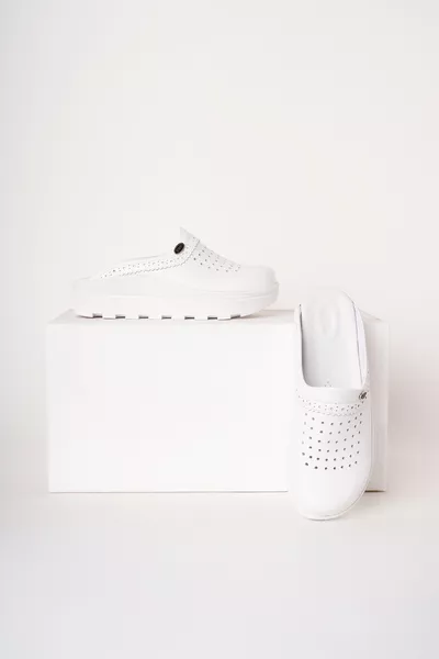 Sabots pour femmes en cuir véritable White Gold Fit, chaussons orthopédiques pour médecins, infirmières et hôpitaux