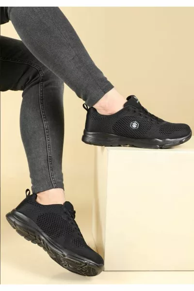 أغاثا وومن حذاء مريح للنساء باللون الأسود 