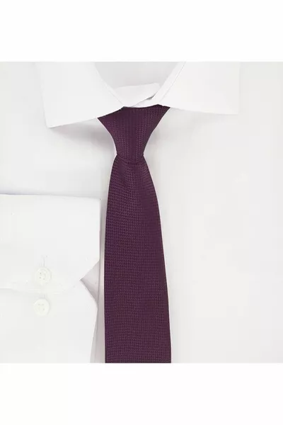 Damson-Colored Textured Oxford Pattern Tie and Handkerchief