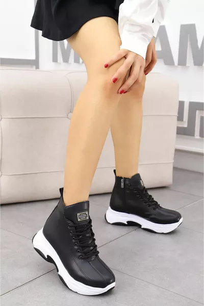 حذاء مارك الرياضي القائم على النعل