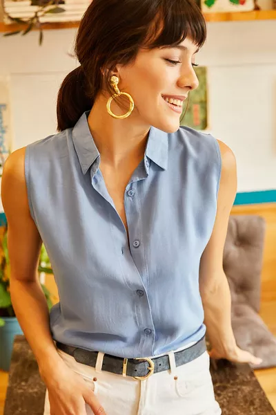 Camicia Donna Indaco Smanicata in Viscosa 