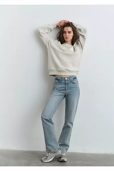 جين كلاسيك جينز فاتح ضبابي بنطال 