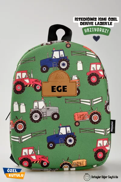 حقيبة ظهر للأطفال من 0-8 سنوات بطبعة اسم شخصي - جرارات المزرعة - رياض الأطفال