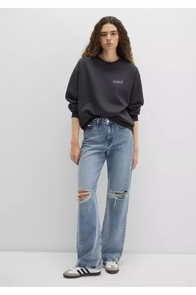 سويت شيرت أنثراسيت مطبوع عليه شعار 