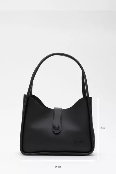 أسود  الجلود زر مفصلة حقيبة ماكياج المفاجئة مع الأكمام وحقيبة الكتف E:  U:  G: 