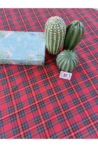 Gingham Tablecloth, Table Linen, Picnic Cloth Christmas Pattern Cotton