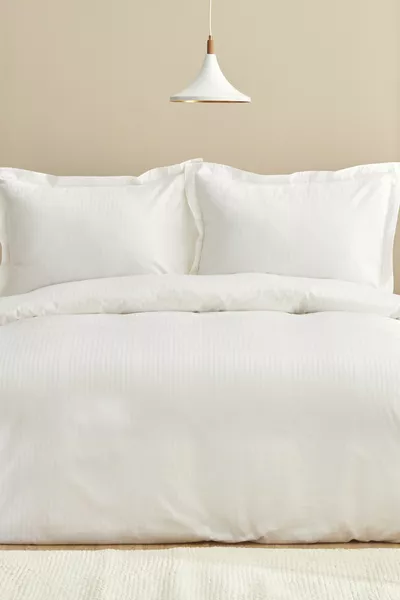 Uniq % Cotton Double Satin Duvet Cover Set White