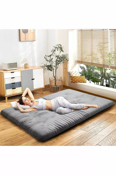 Letto a terra modello Lara & Copertura lavabile con cerniera