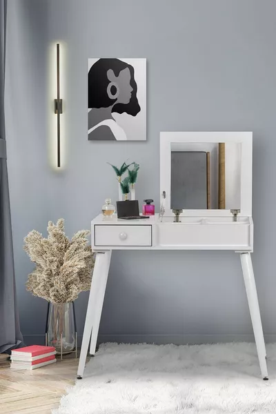 طاولة مكياج طاولة زينة بمرايا / أبيض