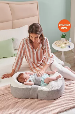 Matelas pour nouveau-né Juno® avec bande de protection