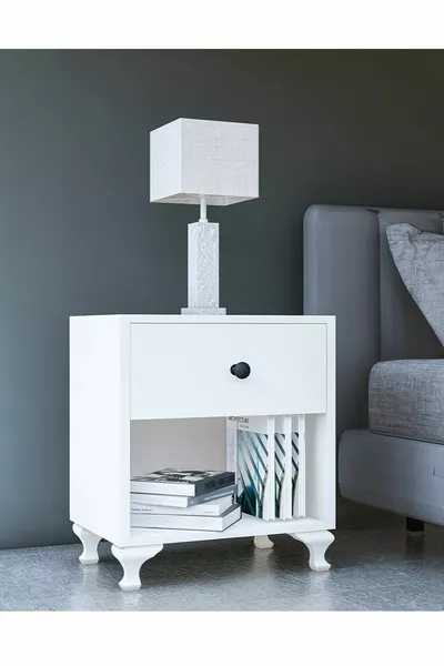 Gm нощно шкафче с бяла дръжка с копче