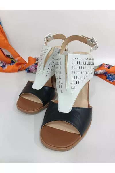 الكعب العالي